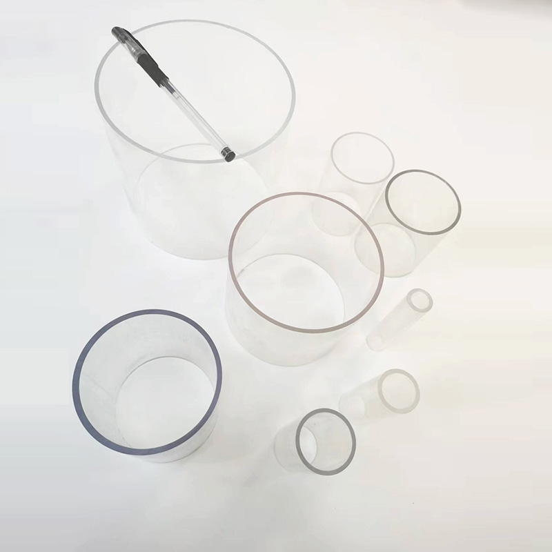 Polikarbonato vamzdžių pritaikymas pramoniniam apšvietimui